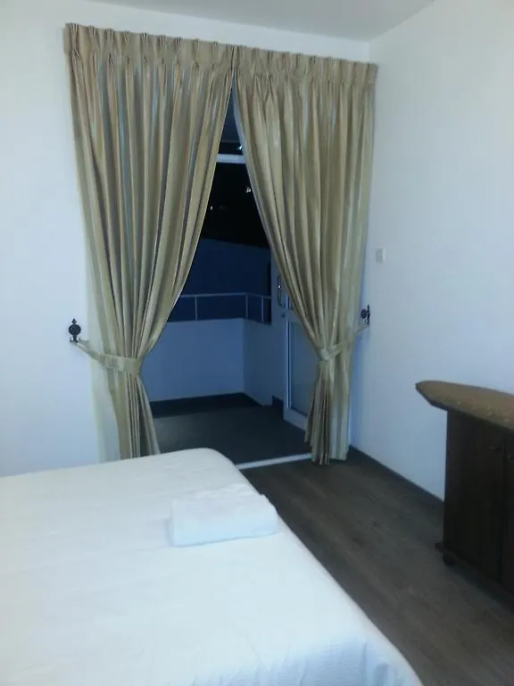 City Square Residencies Kolombo Apartmán